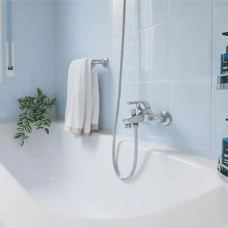 A Con Parcheggio Gratuito E Aria Condizionata Apartment *